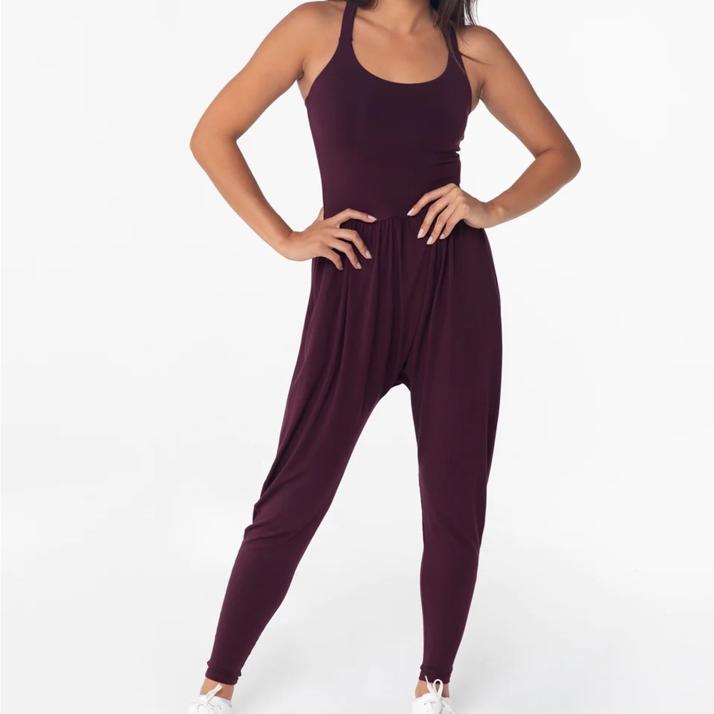 Imbodhi Jumper, Burgundy. Size medium.